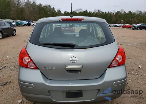 2010 Nissan Versa 1.8 S z USA, uszkodzony, nr VIN 3N1BC1CP4AL373712